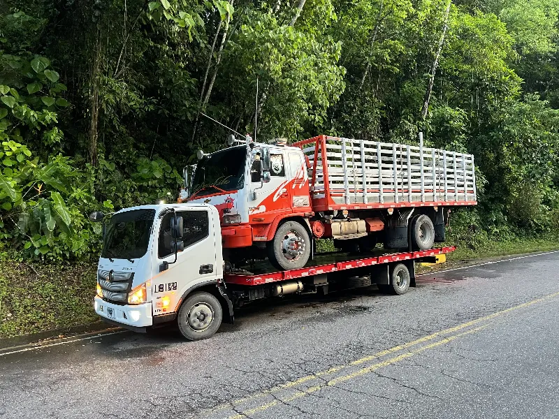 grúas en duitama Servicio 13